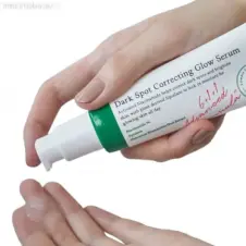 Dark Spot Correcting Glow Serum In Pakistan